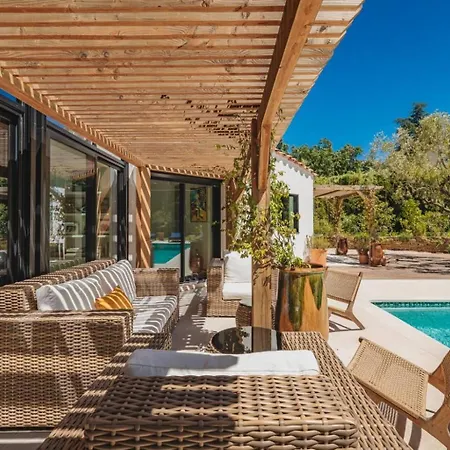 Avec Piscine Chauffee, Proche Saint-tropez Et Plages 别墅